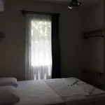 בית אירוח Holy *